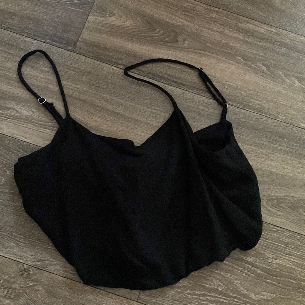 Brandy Melville Tie back tank